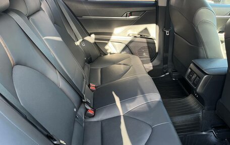 Toyota Camry, 2019 год, 3 030 000 рублей, 25 фотография