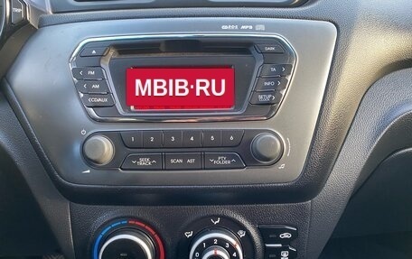 KIA Rio III рестайлинг, 2013 год, 865 000 рублей, 12 фотография