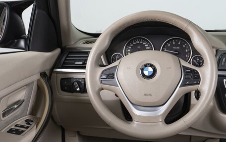 BMW 3 серия, 2013 год, 2 200 000 рублей, 18 фотография