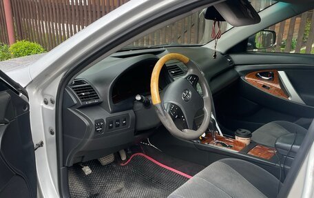 Toyota Camry, 2008 год, 1 090 000 рублей, 11 фотография