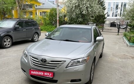 Toyota Camry, 2008 год, 1 090 000 рублей, 2 фотография