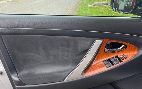 Toyota Camry, 2008 год, 1 090 000 рублей, 23 фотография