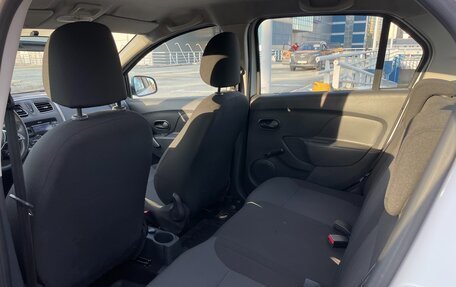 Renault Logan II, 2021 год, 670 000 рублей, 14 фотография