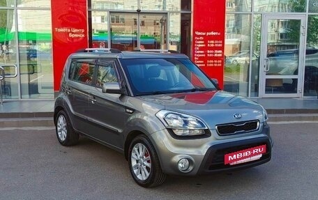 KIA Soul I рестайлинг, 2013 год, 979 000 рублей, 3 фотография