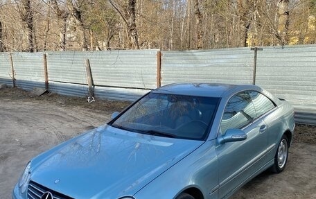 Mercedes-Benz CLK-Класс, 2003 год, 750 000 рублей, 2 фотография
