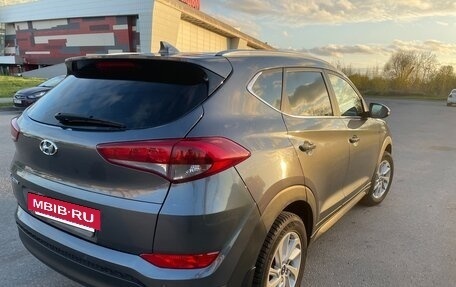 Hyundai Tucson III, 2018 год, 1 900 000 рублей, 5 фотография