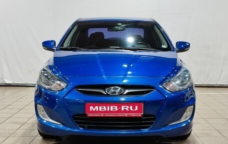 Hyundai Solaris II рестайлинг, 2011 год, 850 000 рублей, 1 фотография