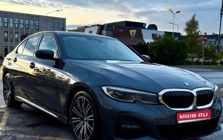 BMW 3 серия, 2019 год, 3 800 000 рублей, 1 фотография