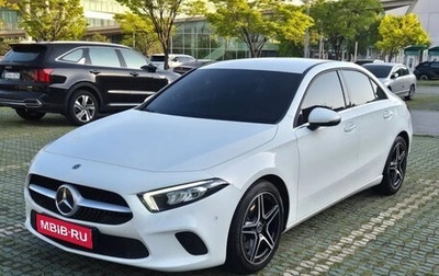 Mercedes-Benz A-Класс, 2020 год, 2 000 000 рублей, 1 фотография