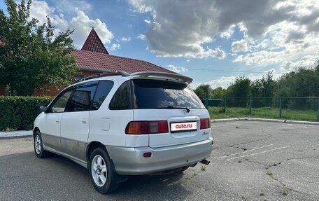 Toyota Ipsum II, 1997 год, 550 000 рублей, 3 фотография