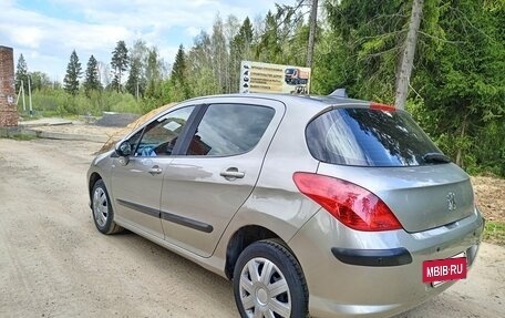 Peugeot 308 II, 2010 год, 485 000 рублей, 3 фотография