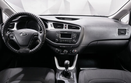 KIA cee'd III, 2012 год, 945 000 рублей, 11 фотография