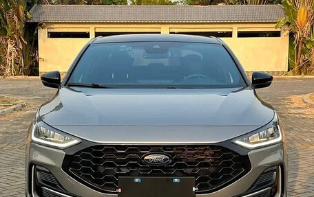 Ford Focus IV, 2022 год, 1 690 955 рублей, 2 фотография