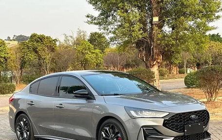 Ford Focus IV, 2022 год, 1 690 955 рублей, 3 фотография
