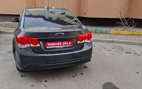 Chevrolet Cruze II, 2014 год, 790 000 рублей, 3 фотография