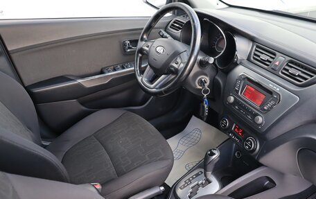KIA Rio III рестайлинг, 2013 год, 950 000 рублей, 8 фотография