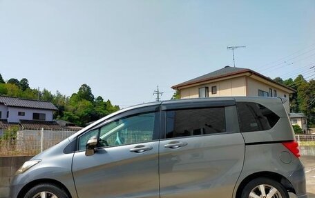 Honda Freed I, 2012 год, 909 856 рублей, 5 фотография