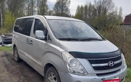 Hyundai Grand Starex Grand Starex I рестайлинг 2, 2009 год, 650 000 рублей, 3 фотография