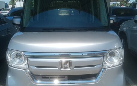 Honda N-BOX II, 2018 год, 830 000 рублей, 2 фотография