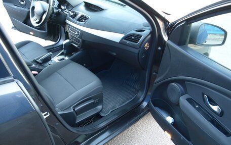 Renault Megane III, 2011 год, 800 000 рублей, 6 фотография