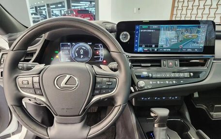 Lexus ES VII, 2024 год, 4 700 777 рублей, 8 фотография