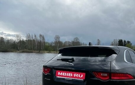 Jaguar F-Pace, 2020 год, 4 200 000 рублей, 5 фотография