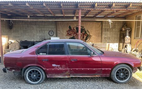 BMW 5 серия, 1992 год, 100 000 рублей, 3 фотография