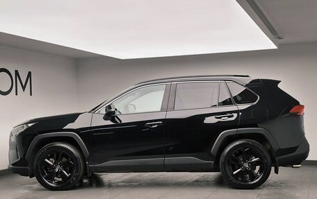 Toyota RAV4, 2020 год, 3 600 000 рублей, 6 фотография