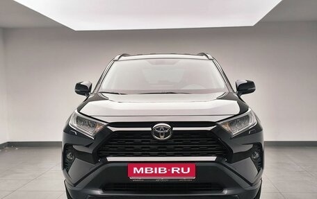 Toyota RAV4, 2020 год, 3 600 000 рублей, 2 фотография