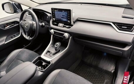 Toyota RAV4, 2020 год, 3 600 000 рублей, 19 фотография