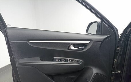 KIA Rio IV, 2021 год, 1 820 000 рублей, 10 фотография