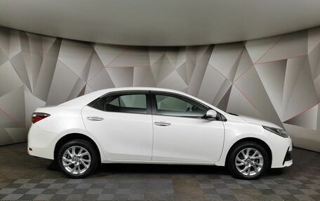 Toyota Corolla, 2016 год, 1 710 000 рублей, 6 фотография