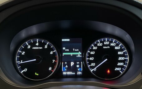 Mitsubishi Outlander III рестайлинг 3, 2018 год, 2 650 000 рублей, 12 фотография