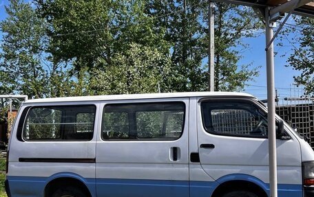 Toyota HiAce H100, 2000 год, 500 000 рублей, 5 фотография