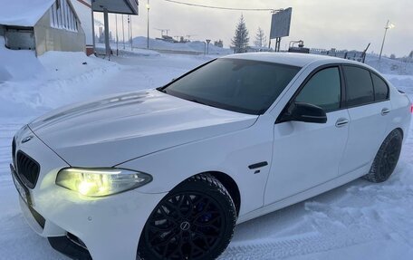 BMW 5 серия, 2013 год, 2 300 000 рублей, 13 фотография
