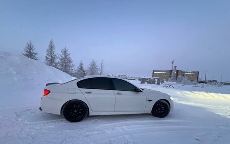 BMW 5 серия, 2013 год, 2 300 000 рублей, 21 фотография