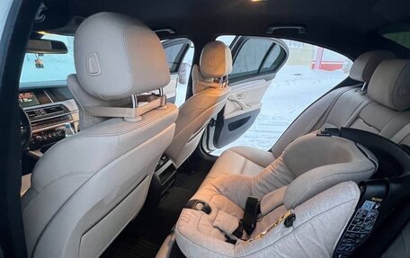 BMW 5 серия, 2013 год, 2 300 000 рублей, 24 фотография
