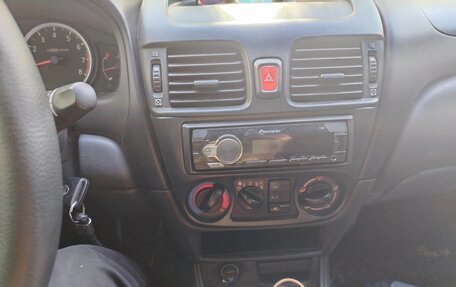 Nissan Almera, 2005 год, 350 000 рублей, 4 фотография