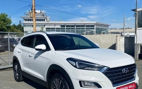 Hyundai Tucson III, 2019 год, 2 200 000 рублей, 10 фотография