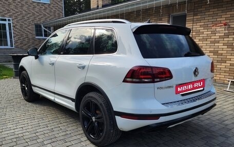 Volkswagen Touareg III, 2017 год, 4 000 000 рублей, 9 фотография