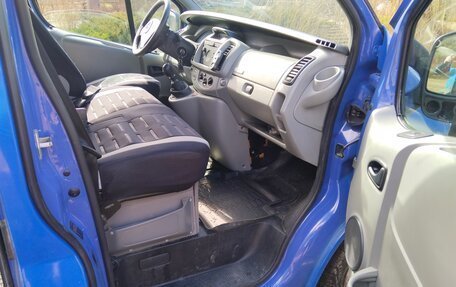 Opel Vivaro A рестайлинг, 2001 год, 1 085 000 рублей, 18 фотография