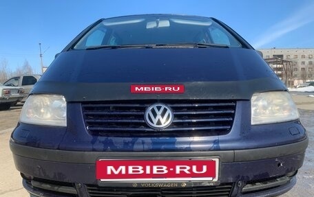 Volkswagen Sharan I рестайлинг, 2003 год, 625 000 рублей, 3 фотография