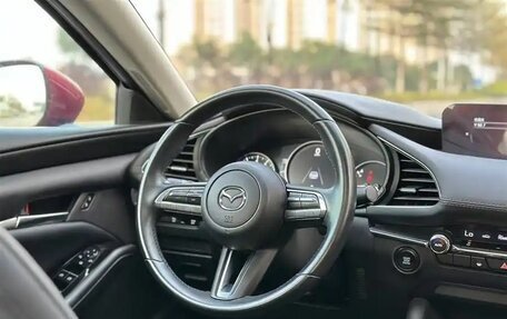 Mazda 3, 2021 год, 1 280 000 рублей, 11 фотография