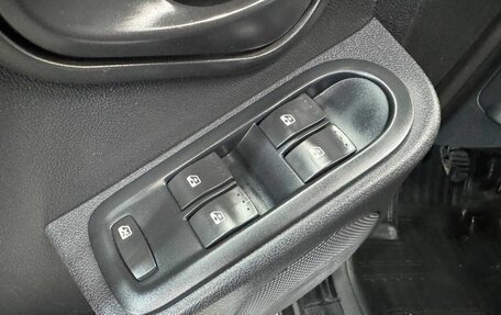 Renault Duster I рестайлинг, 2013 год, 1 090 000 рублей, 11 фотография