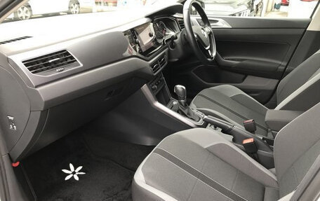 Volkswagen Polo VI (EU Market), 2018 год, 800 055 рублей, 11 фотография