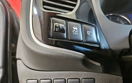 Mitsubishi Outlander III рестайлинг 3, 2015 год, 1 575 000 рублей, 17 фотография