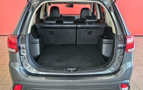 Mitsubishi Outlander III рестайлинг 3, 2015 год, 1 575 000 рублей, 19 фотография