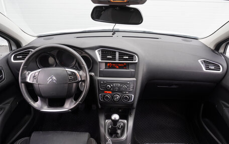 Citroen C4 II рестайлинг, 2012 год, 681 000 рублей, 11 фотография