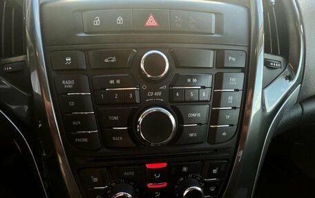 Opel Astra J, 2013 год, 820 000 рублей, 10 фотография