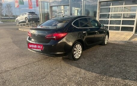 Opel Astra J, 2013 год, 820 000 рублей, 4 фотография